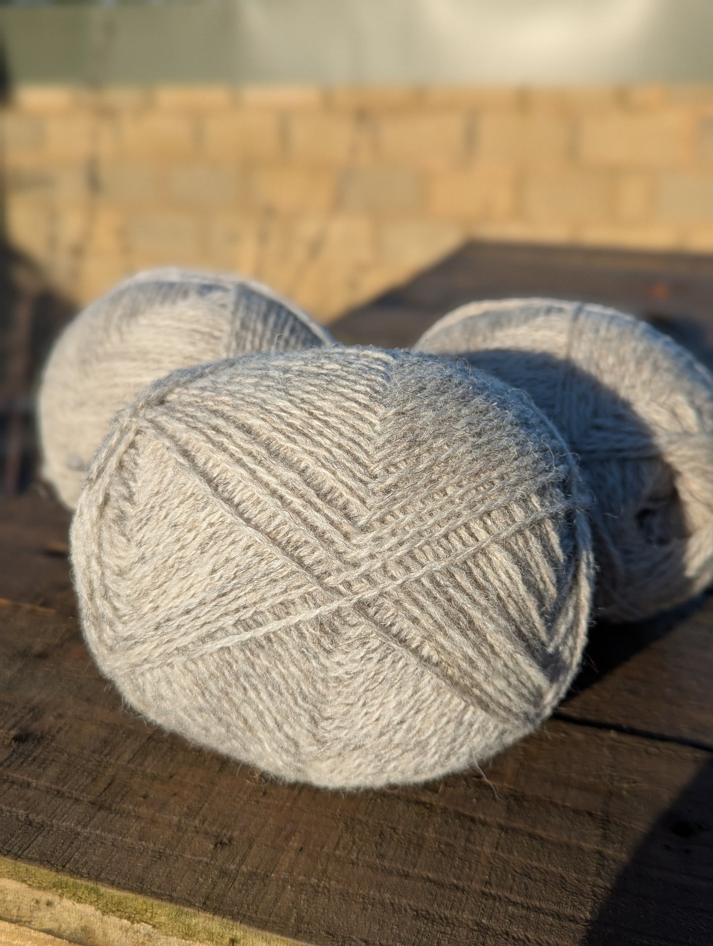 4ply Yarn - Whitefaced Woodland & Ouessant Wool (Lambswool blend)